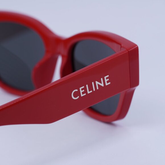 🕶️ New Celine CL40197U 66A Sunglasses - Red Frame, Smoke Lenses - Picture 8 of 10
